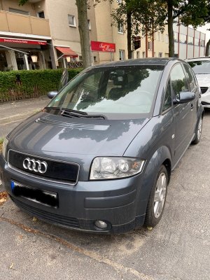 3 Audi A2 Vorne rechts.jpg