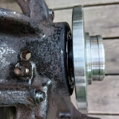montiertesRadlagermitSicherungsring.thumb.jpg.0fdb046aaaf2b20b68595499abc936f2.jpg